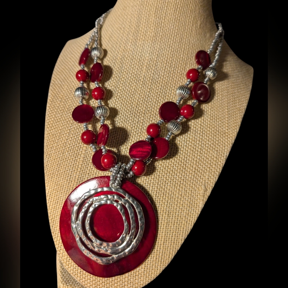 Red Silver Tone Women's Necklace &;Earrings Jewelry Lot - Picture 3 of 8